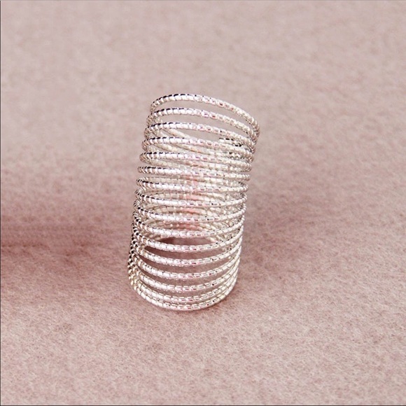FASHION RING - Picture 1 of 6